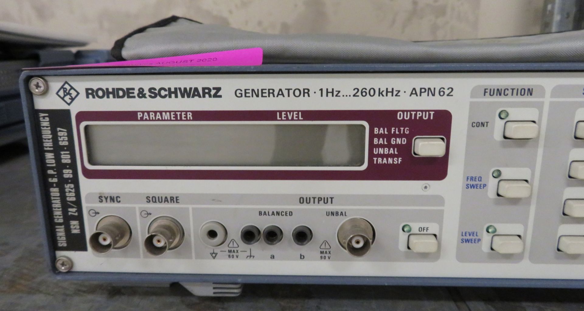 Rhode & Schwarz APN62 LF signal generator 1Hz-260kHz - Image 2 of 4