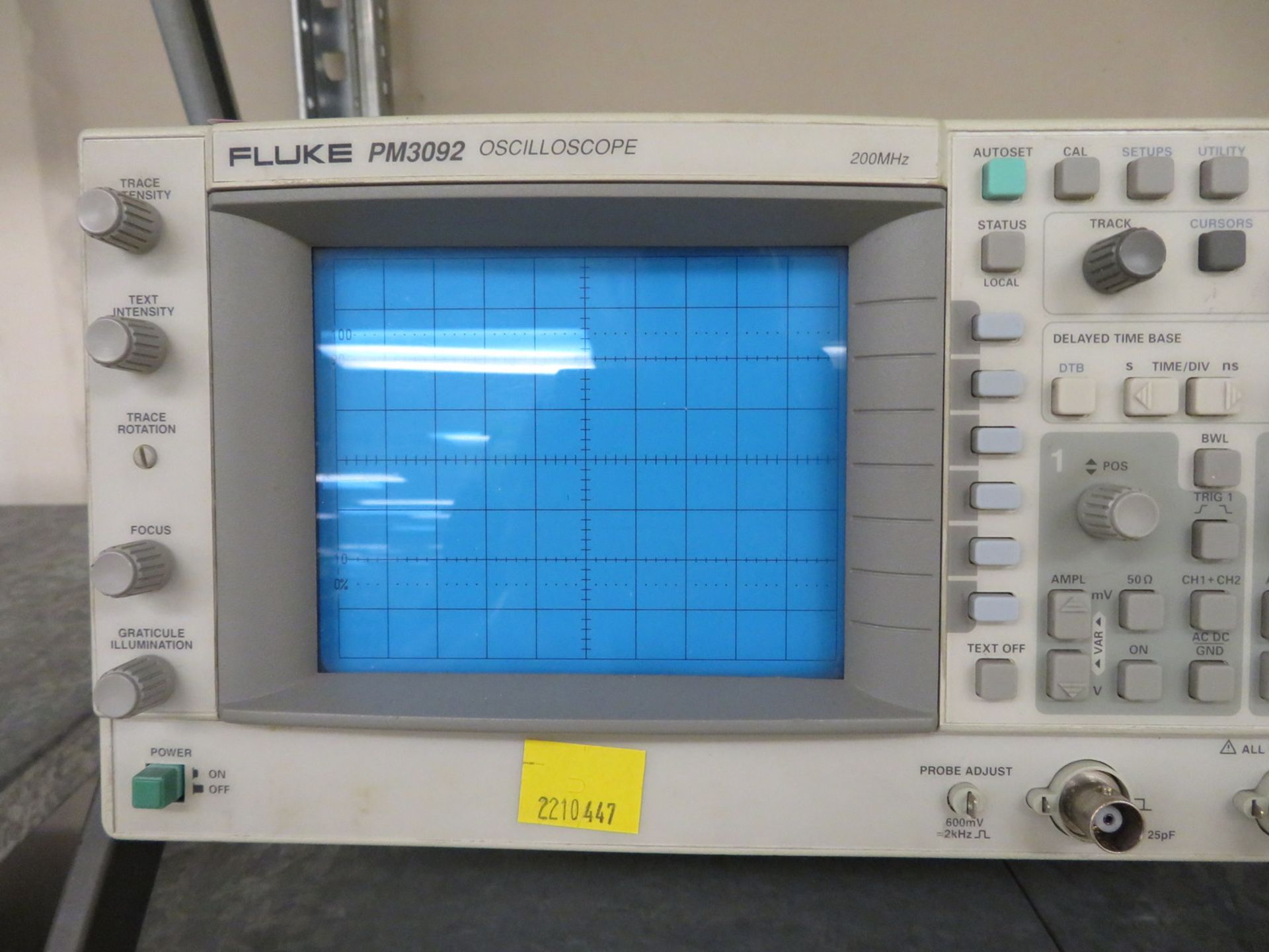 Fluke PM3092 Oscilloscope 200Mhz - Image 2 of 4