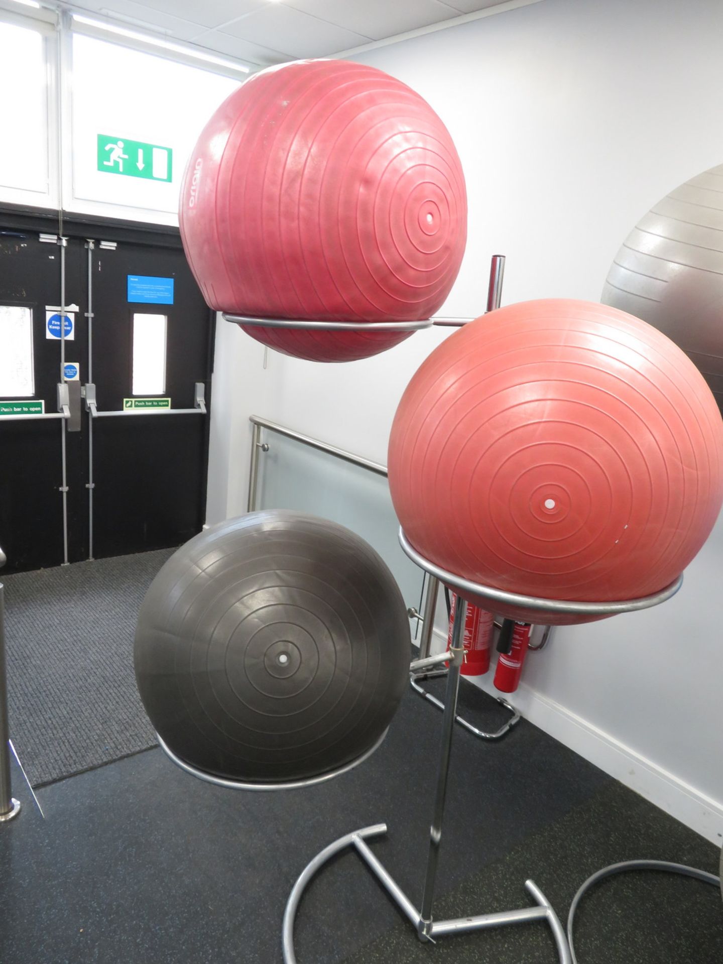 6x Pilates/Yoga Exercise Balls With 2 Stands - Various Sizes. - Image 3 of 6