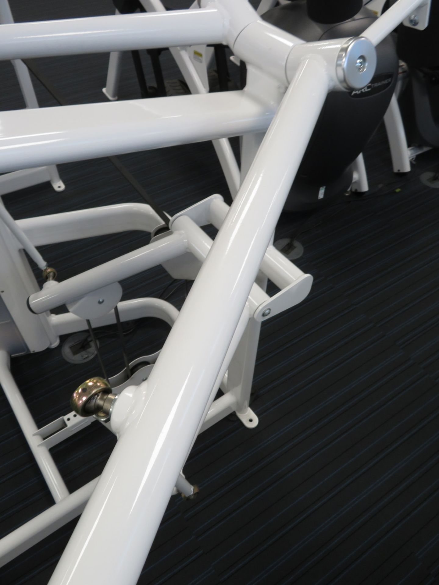 Cybex Overhead Press Model: 12010. 65kg Weight Stack. Dimensions: 150x160x150cm (LxDxH) - Image 5 of 9