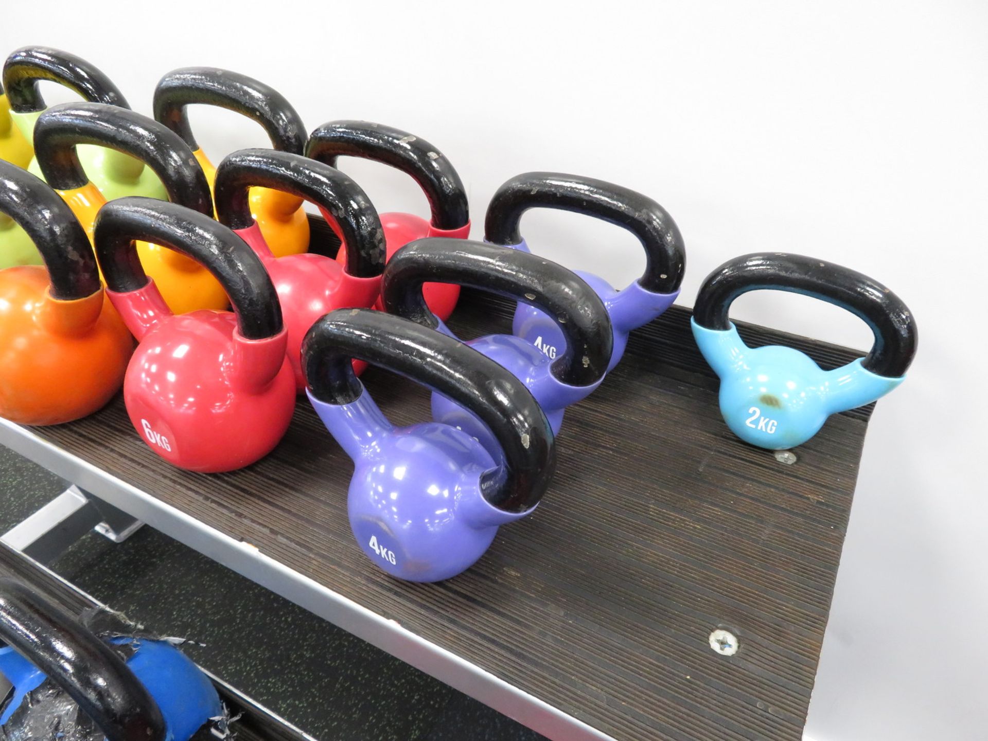 25x Origin Kettle Bell Set With Rack. Weights Range From 2kg - 32kg. - Image 4 of 8