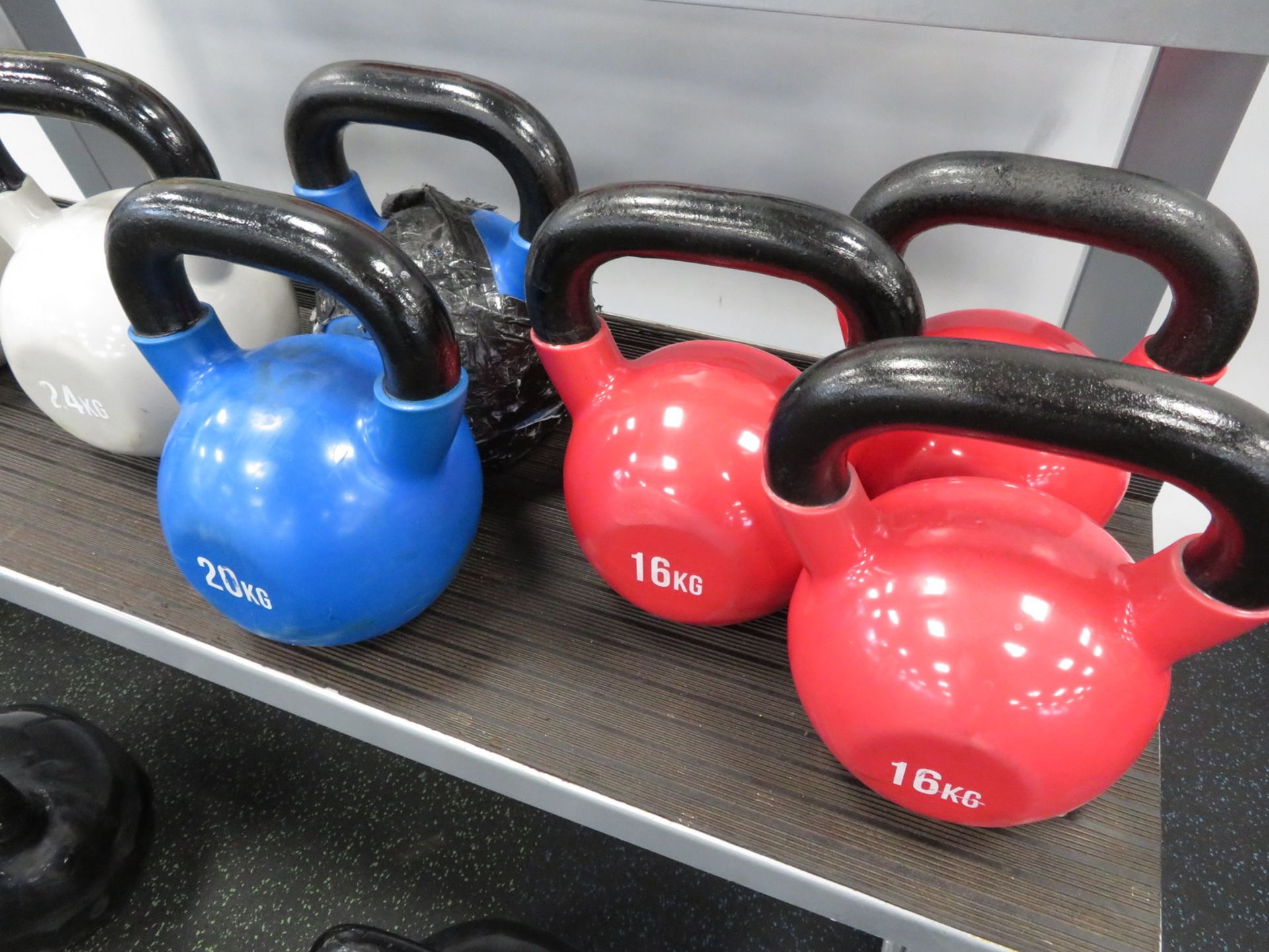 25x Origin Kettle Bell Set With Rack. Weights Range From 2kg - 32kg. - Image 6 of 8