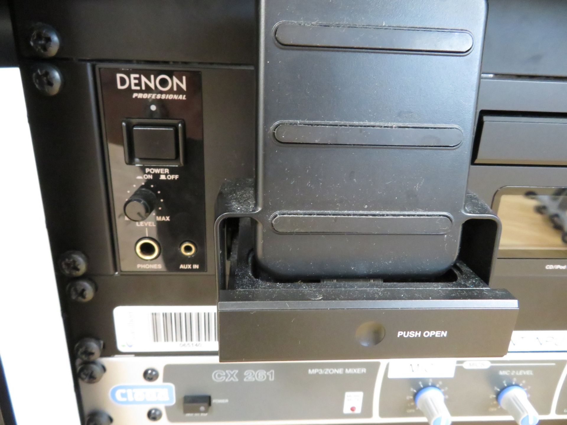 Denon Professional CD/Ipod/Bluetooth player & QSC GX5 Power amplifier & Trantec microphone system. - Image 4 of 11