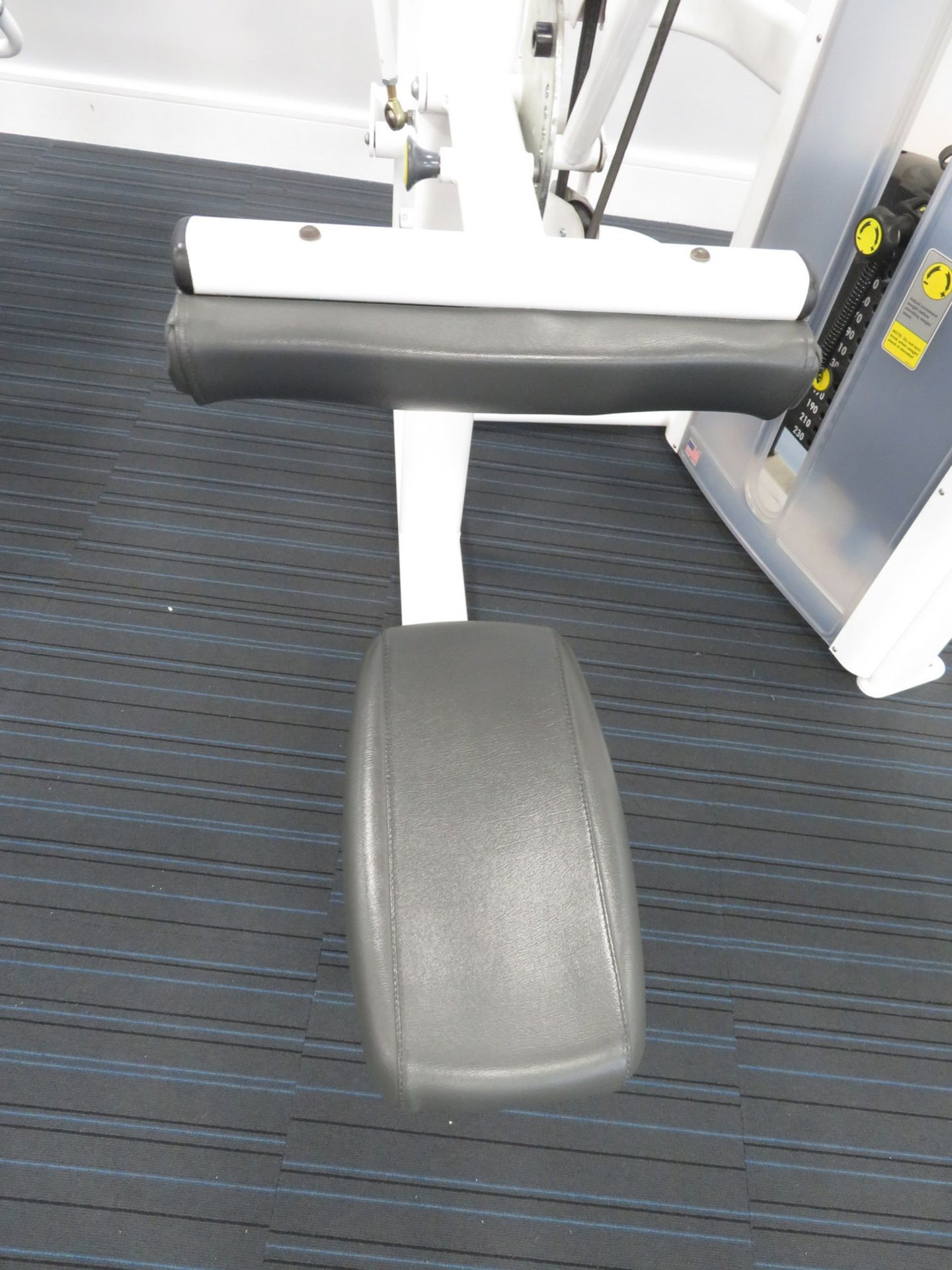 Cybex Pulldown Model: 12020. 103.5kg Weight Stack. Dimensions: 115x175x195cm (LxDxH) - Image 3 of 10