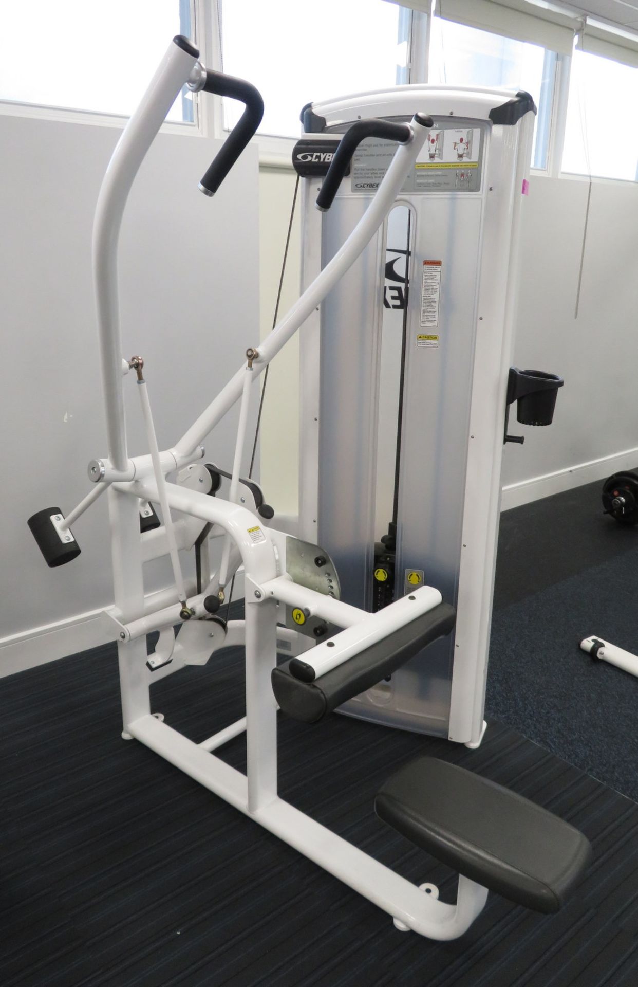 Cybex Pulldown Model: 12020. 103.5kg Weight Stack. Dimensions: 115x175x195cm (LxDxH) - Image 2 of 10