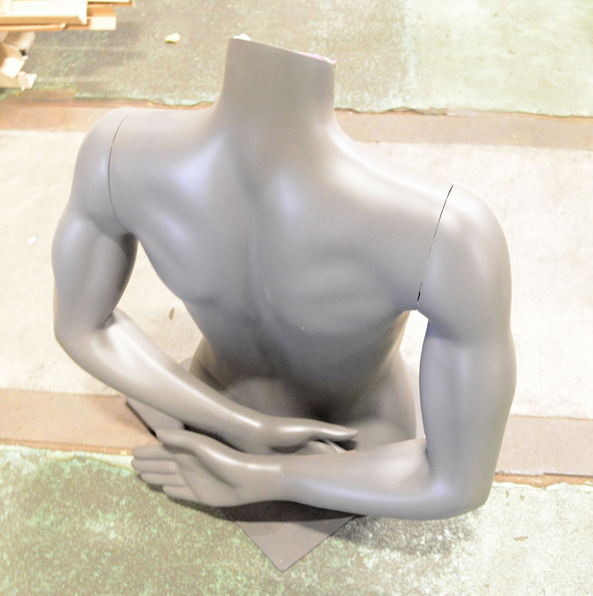 Mannequin - Female Bust - Image 2 of 2