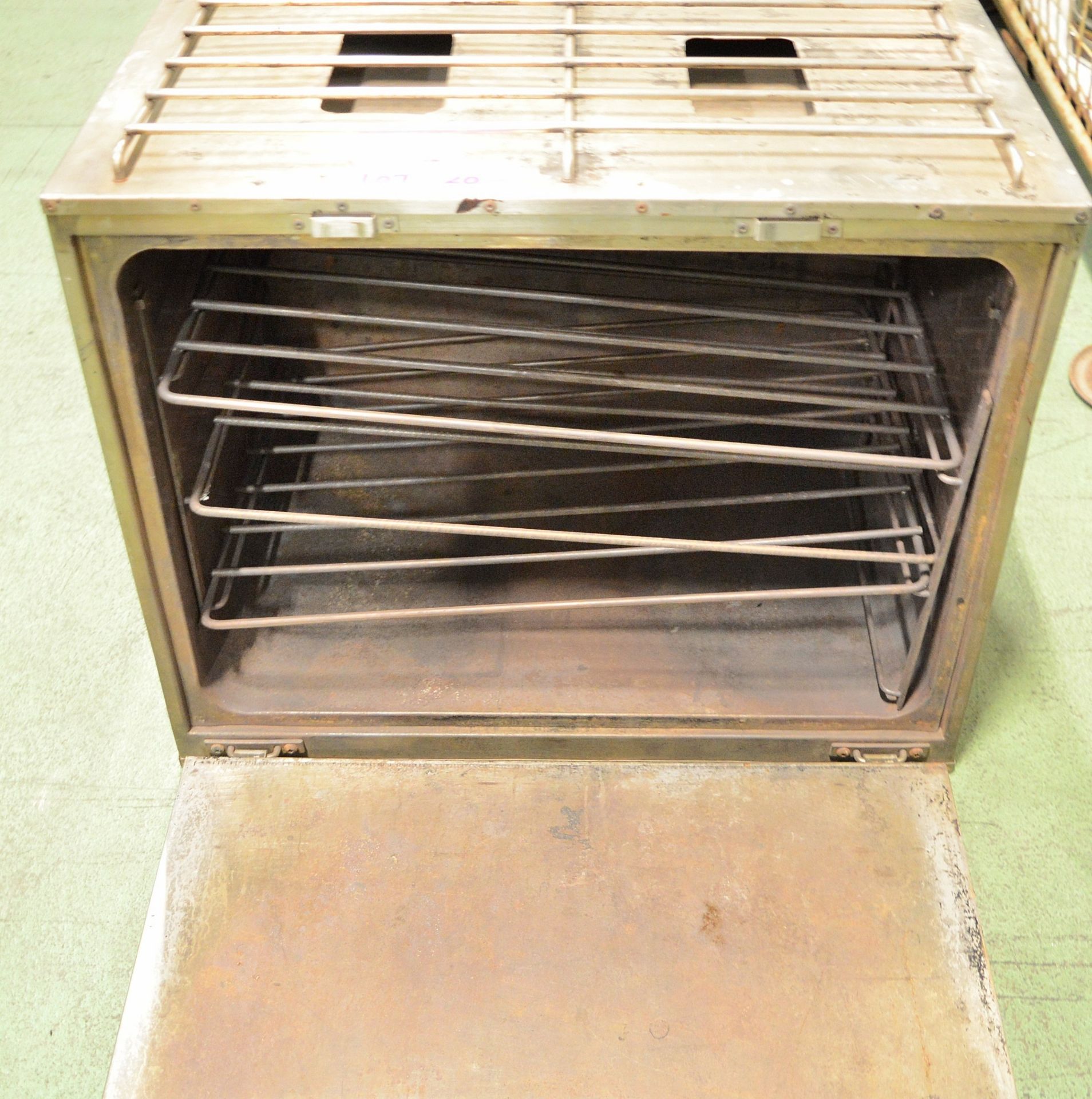 Field oven - 600mm x 430mm x 480mm - Image 2 of 2