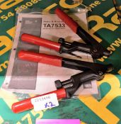 2x Alcoa TA7533 hand installation tools