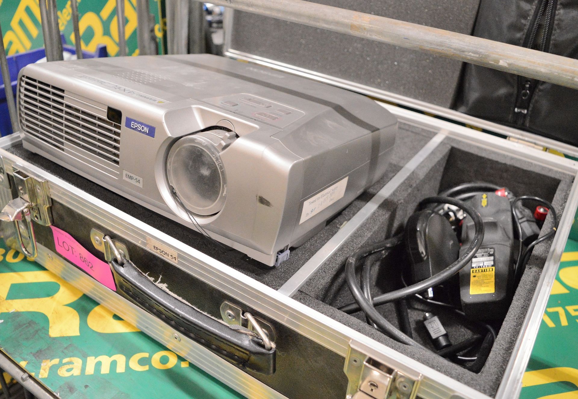 Epson EMP-54 Projector in a Case - Image 2 of 2