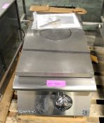 Mareno MNS94G Solid Hotplate W400 x D900 x H300mm