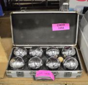 Boules set in case