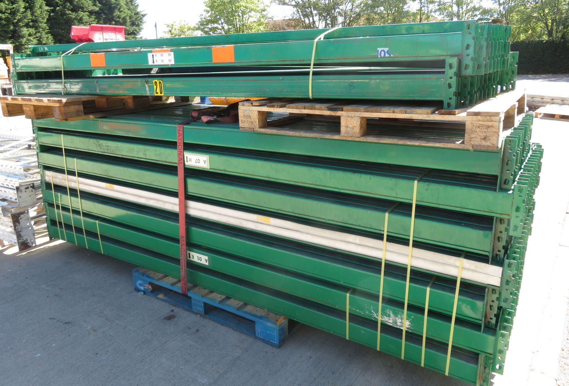 Racking assembly - 19x Uprights - 5700mm high x 1050mm wide, 140x Beams - 3300mm long - Image 2 of 7