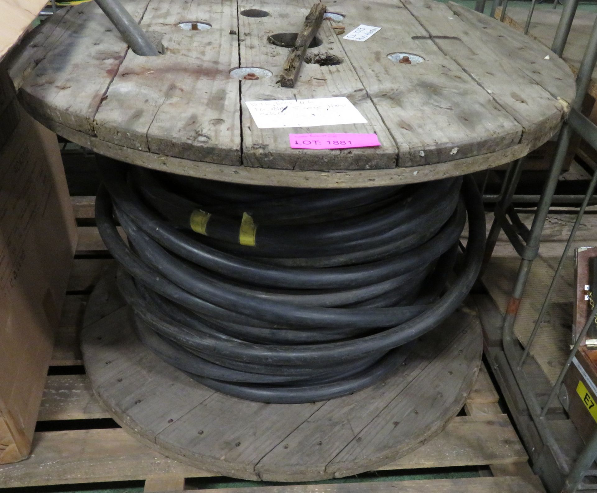 16mm 5 core H07 cable - unknown length