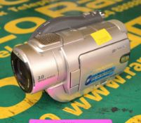 Sony DCR-DVD 405 Handycam