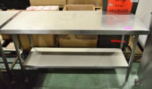 Stainless table with shelf - 1500 x 600 x 850