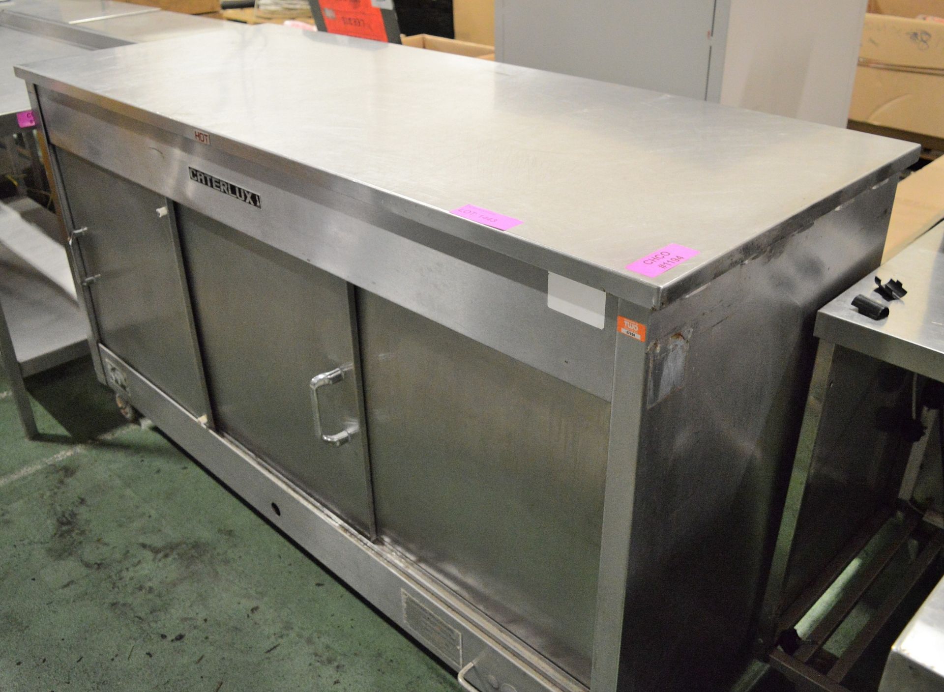 Caterlux stainless worktop with under counter cabinet - 1750 x 700 x 990 - on wheels - Image 2 of 4