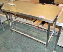 Stainless table - 1500 x 600 x 850 - cut out corner piece