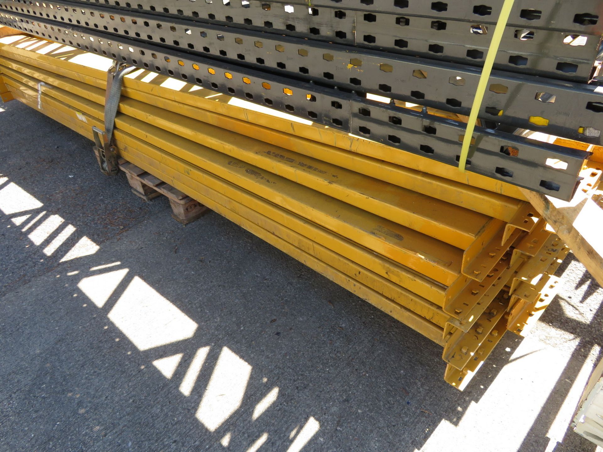 Racking assembly - 7x Uprights - 4500mm high x 1050mm wide, 36x Beams - 3200mm long - Image 3 of 3