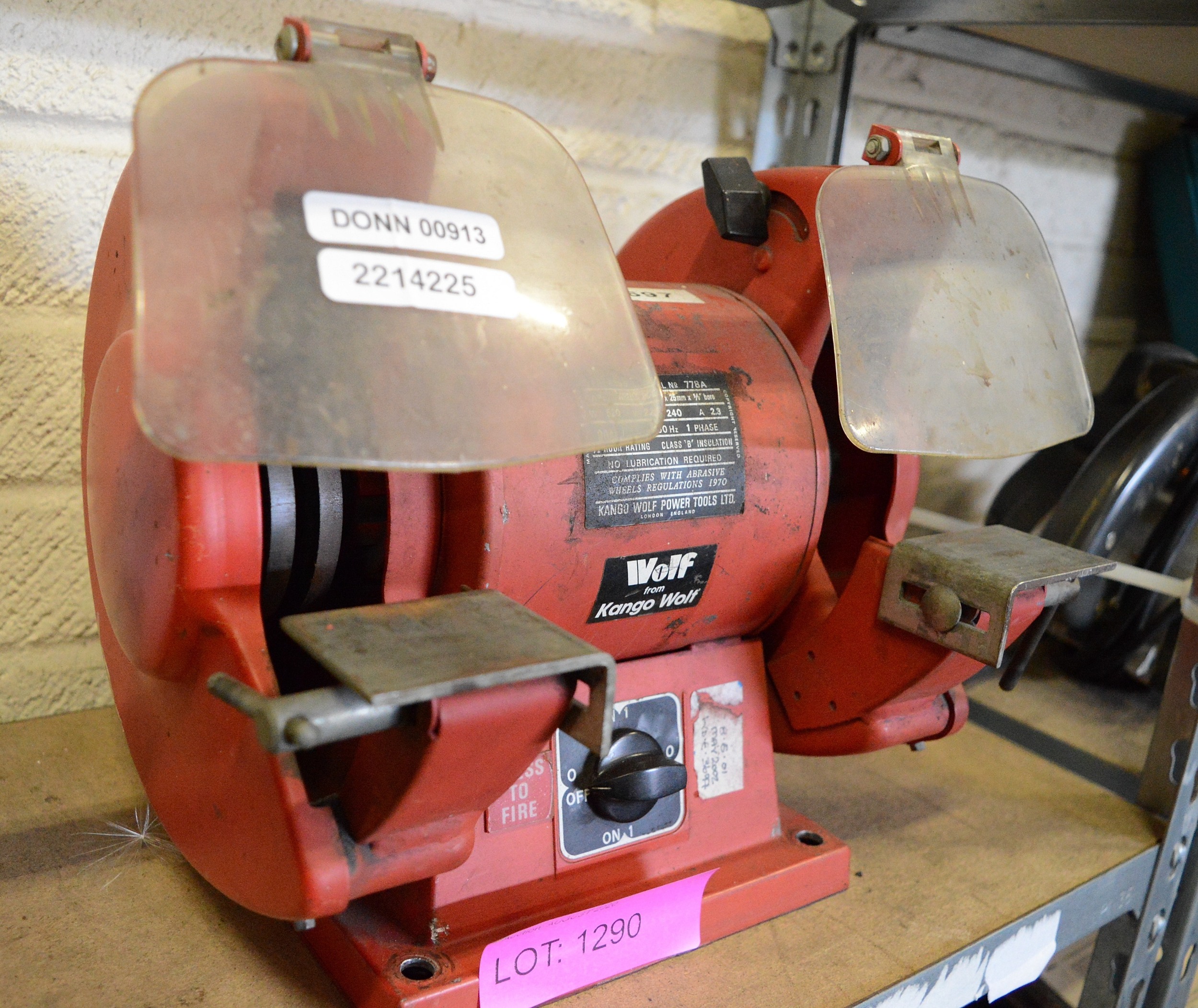 Kango Wolf 8356 Dual Wheel Bench Grinder