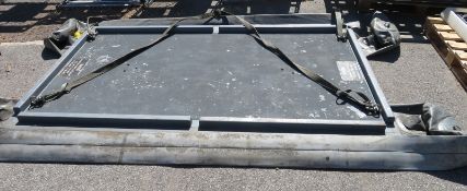 Inflatable punt - 2 buoys - 2300 x 1200 platform - NOT HOLDING AIR - DAMAGED INFLATABLE IN