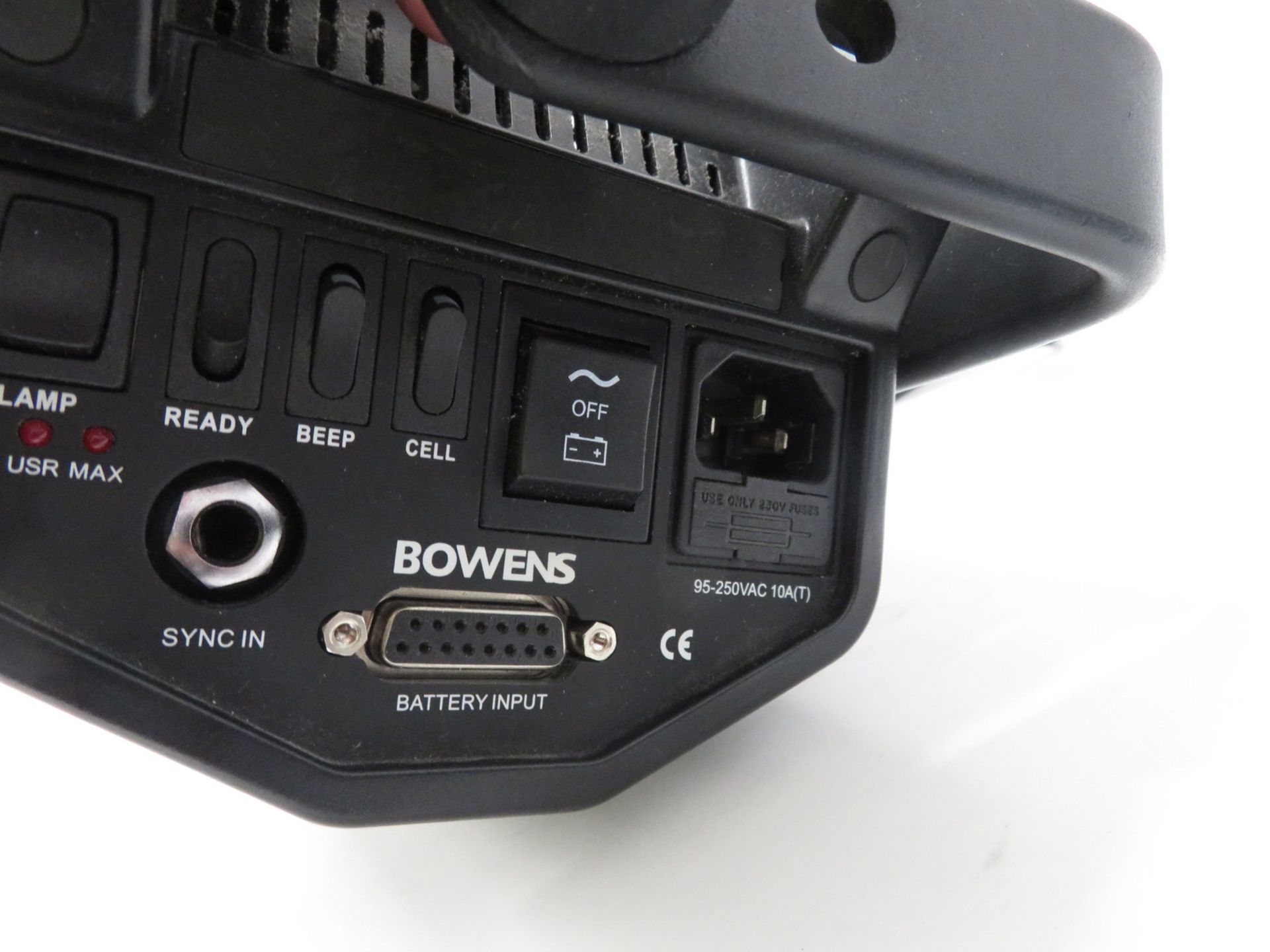 Bowens Studio Lighting Kit - 2x Gemini GM1000PRO Heads & accessories - Image 6 of 14