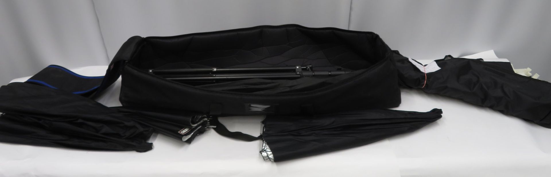 Various accessories in carry bag (see description)