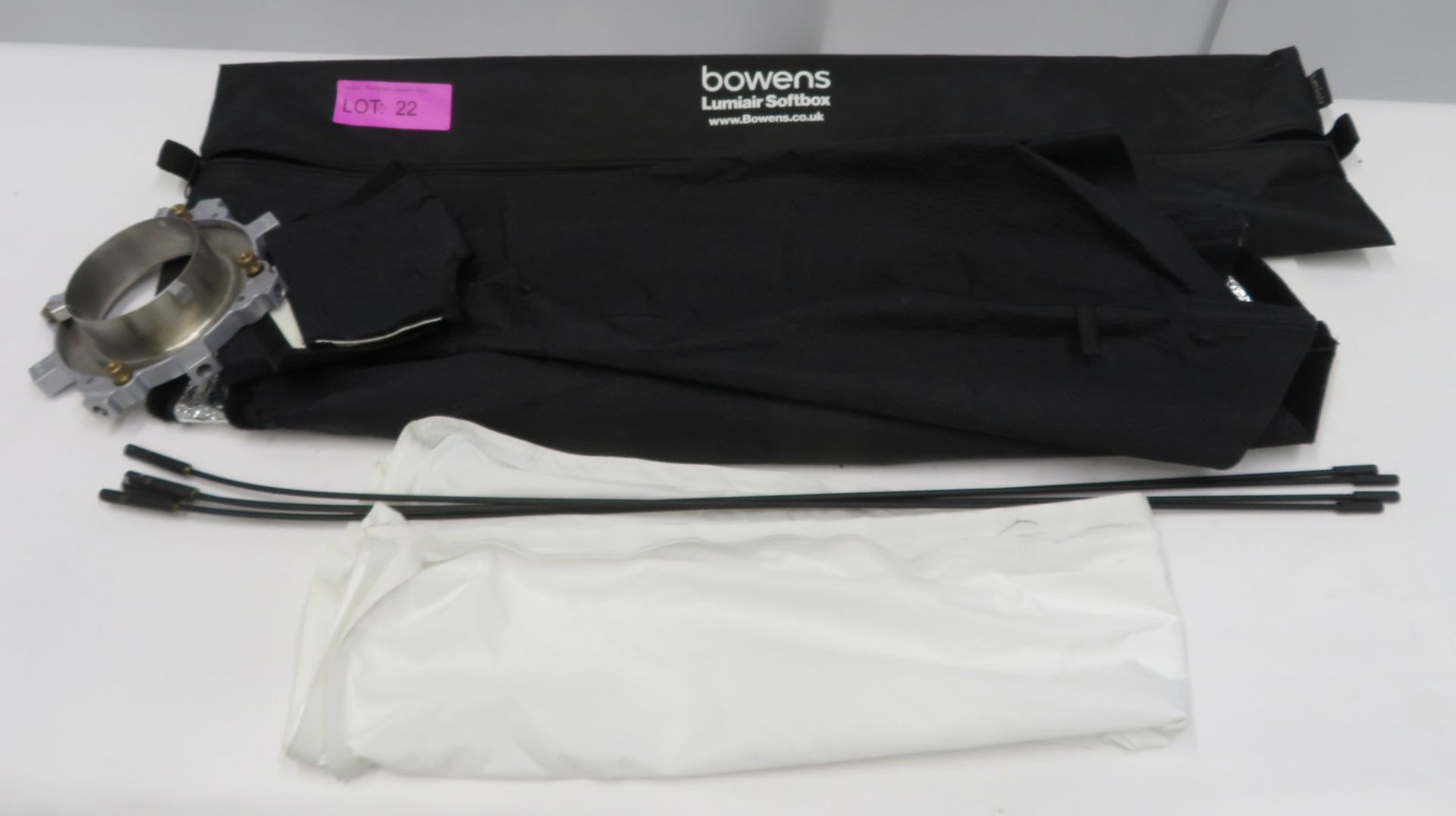 Bowens 1m x 1m softbox attachment for studio light in carry bag