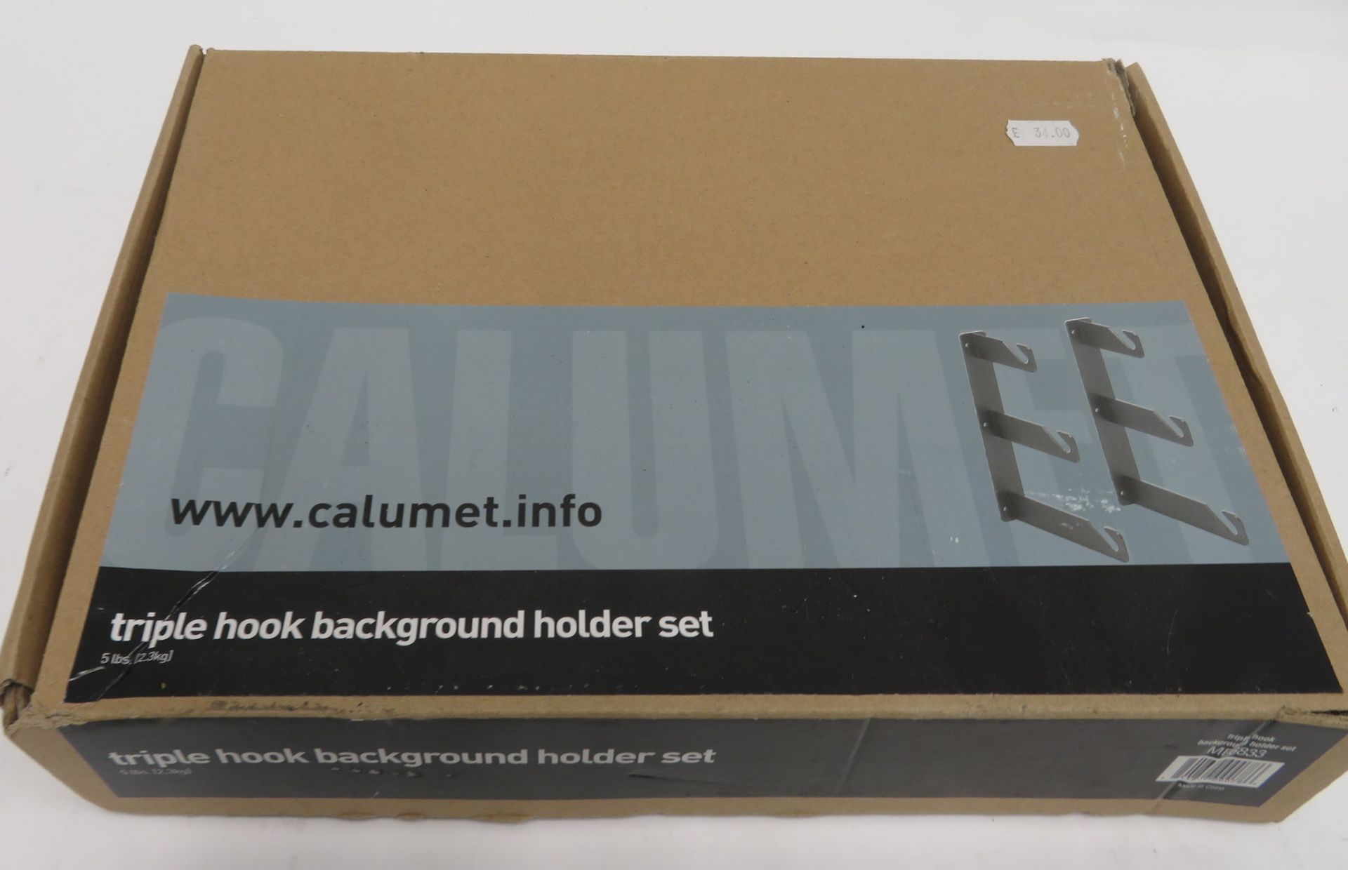 Calumet triple hook background holder set, unused in box