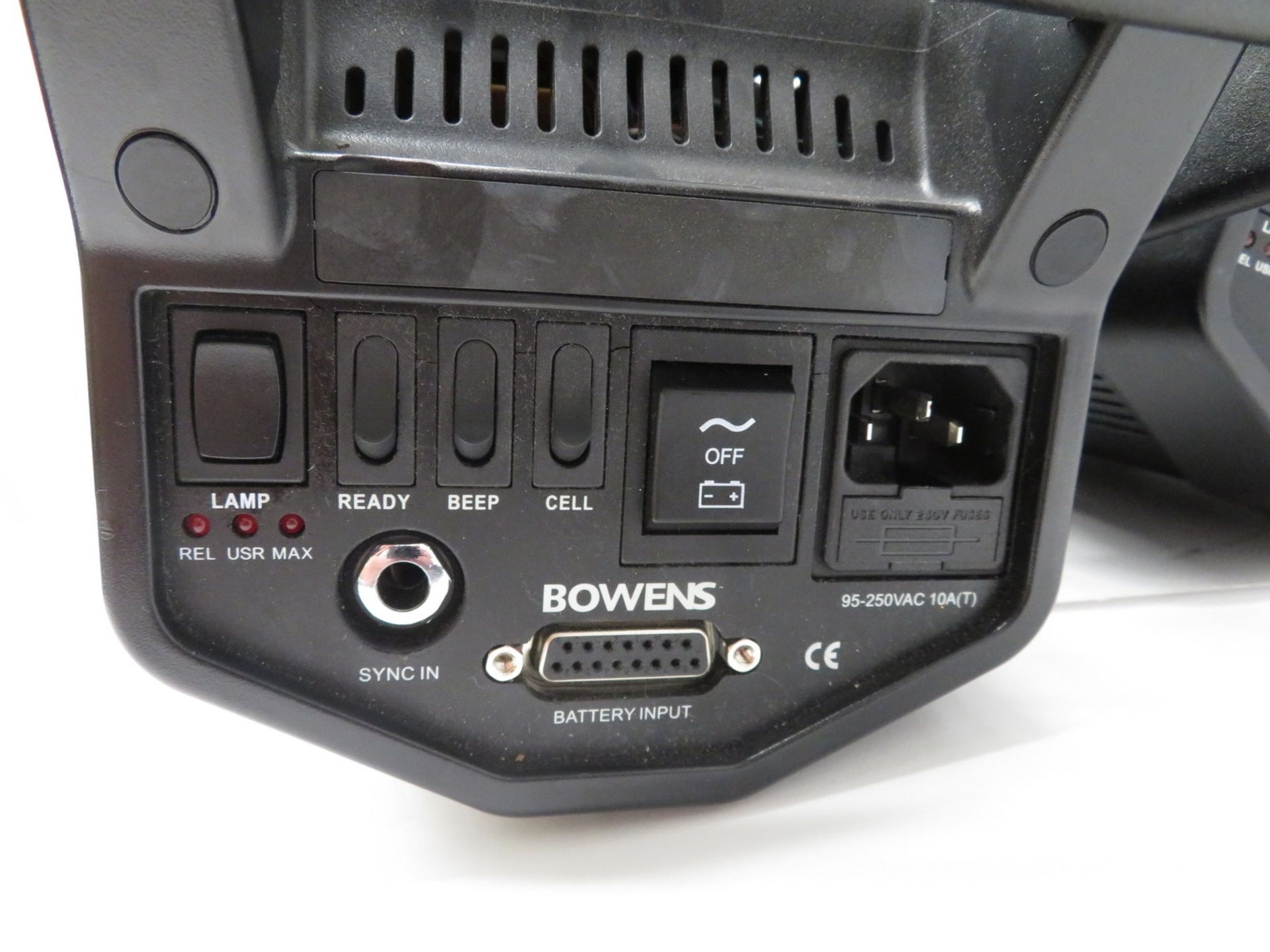 Bowens Studio Lighting Kit - 2x Gemini GM1000PRO Heads & accessories - Image 7 of 13