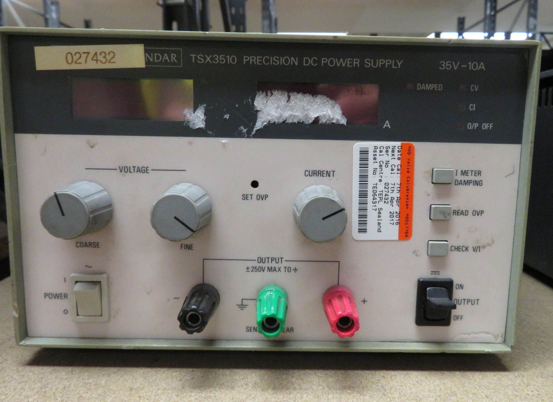 Thurlby Thandar TSX3510 precision DC power supply 35v-10a - Image 2 of 3