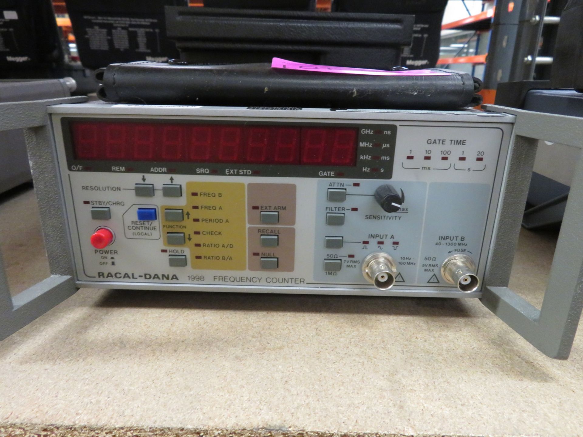 Racal Dana 1998 frequency counter - Image 2 of 4
