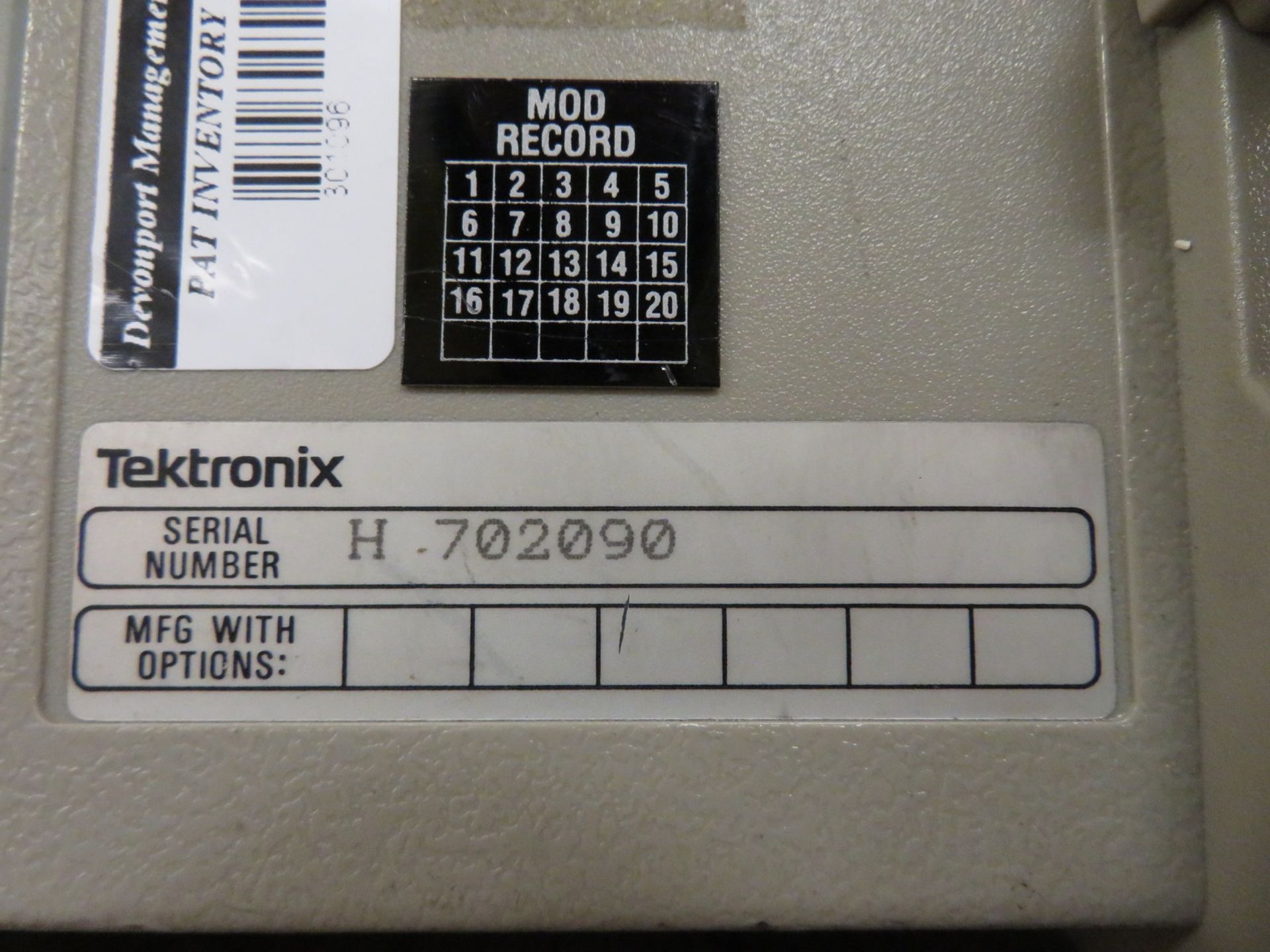 Tektronix 2232 100MHz digital storage oscilloscope - Image 4 of 4