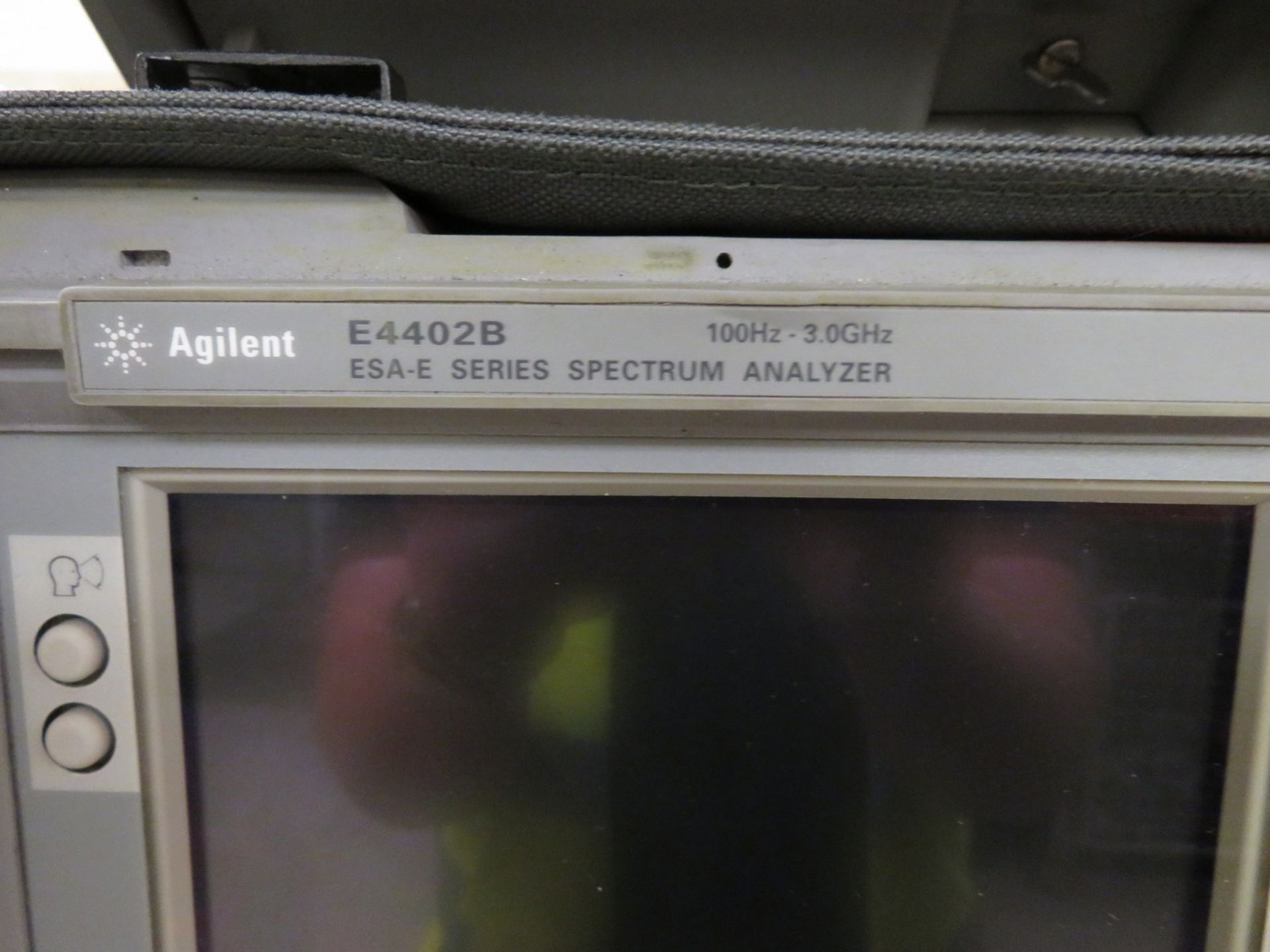 Agilent E4402B 100Hz - 3GHz spectrum analyzer - Image 3 of 5
