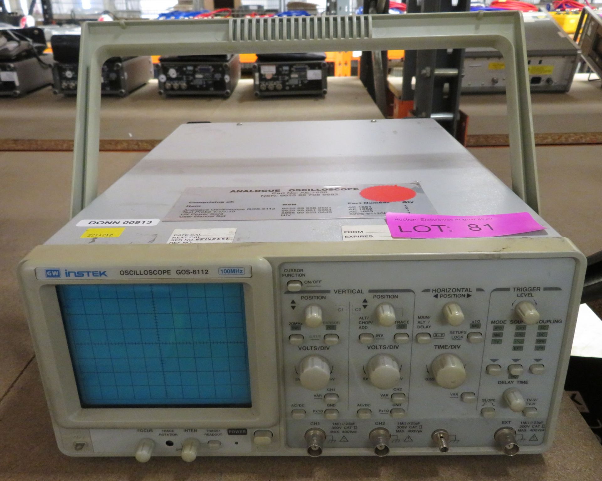 GW Instek oscilloscope GOS-6112 100MHz