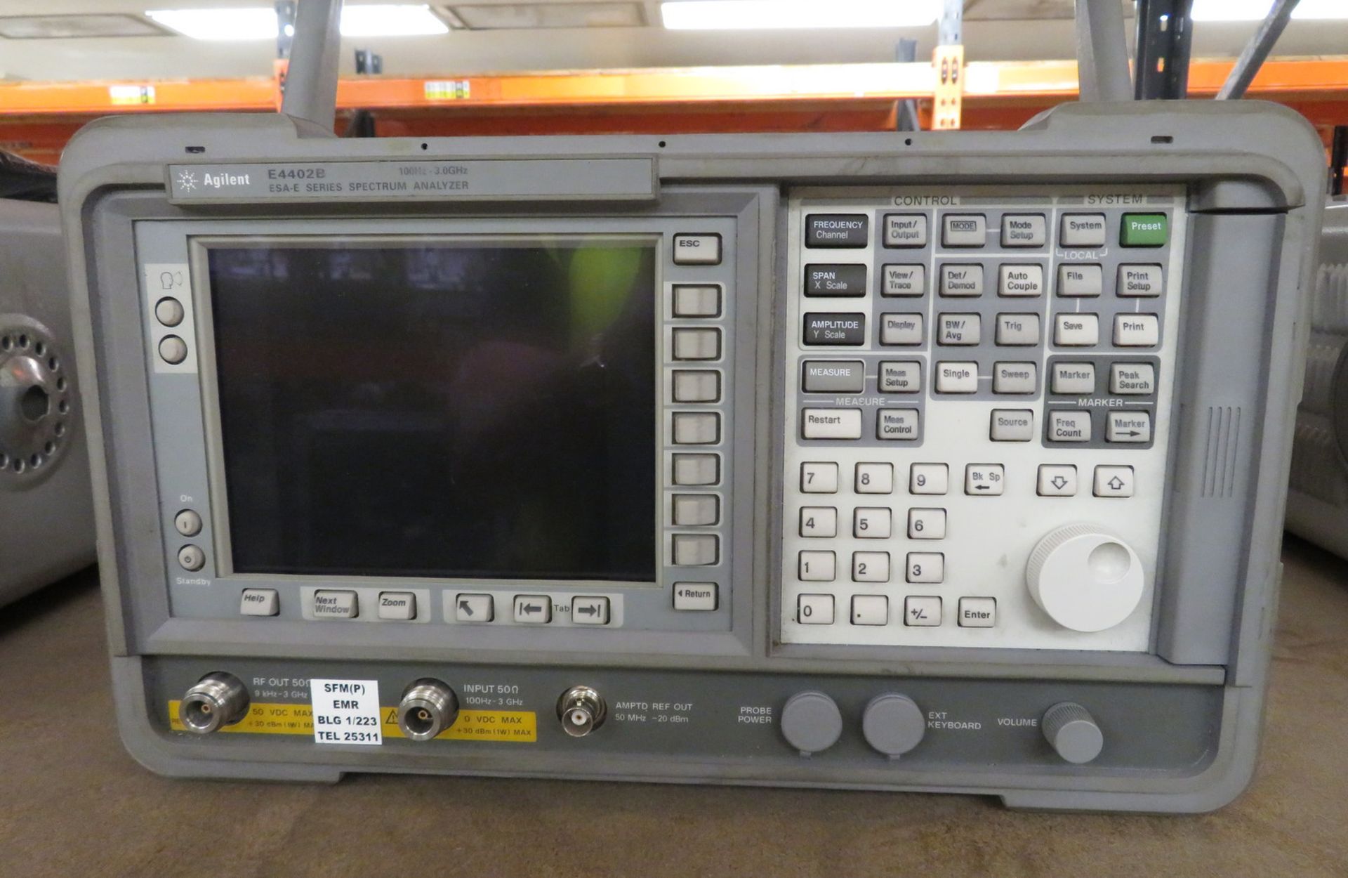 Agilent E4402B 100Hz - 3GHz spectrum analyzer - Image 2 of 6