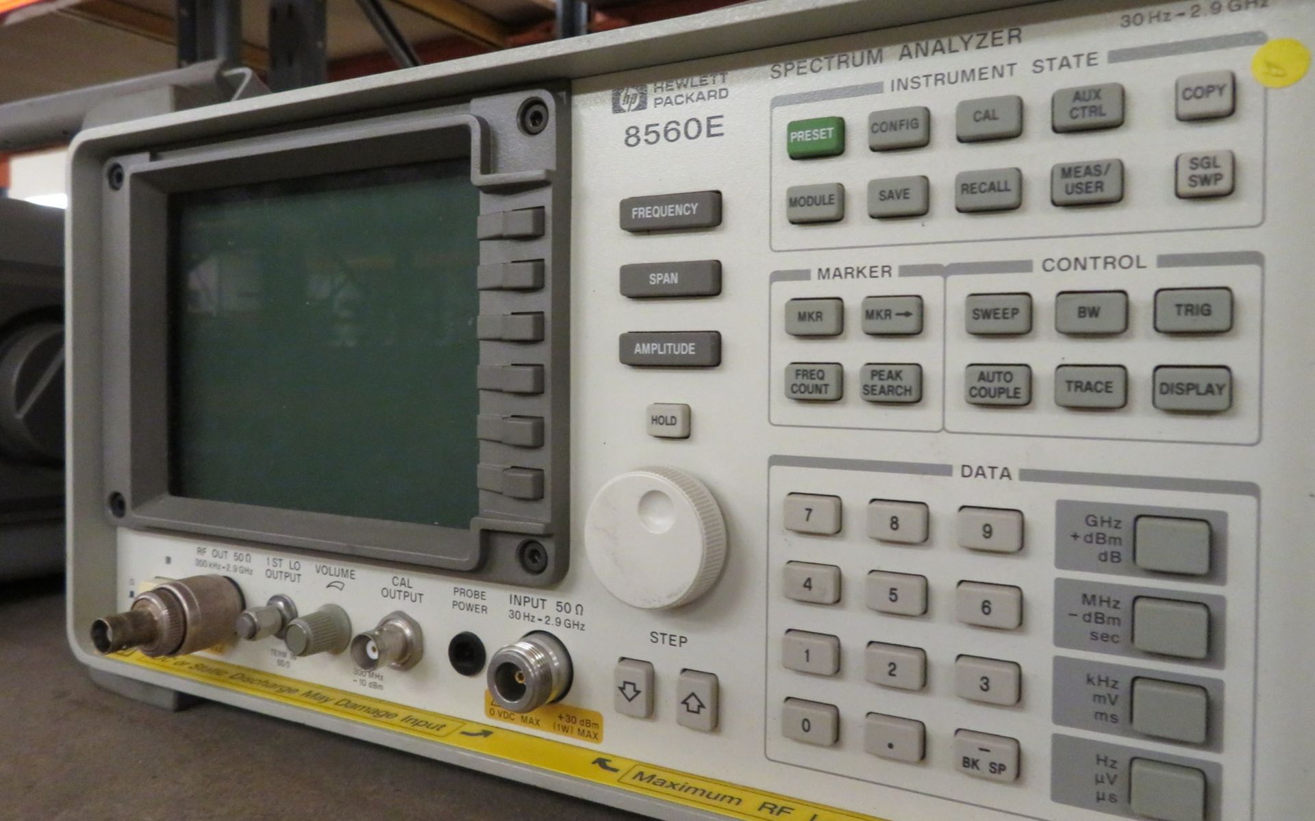 HP 8560E spectrum analyzer 30Hz - 2.9GHz - Image 3 of 5