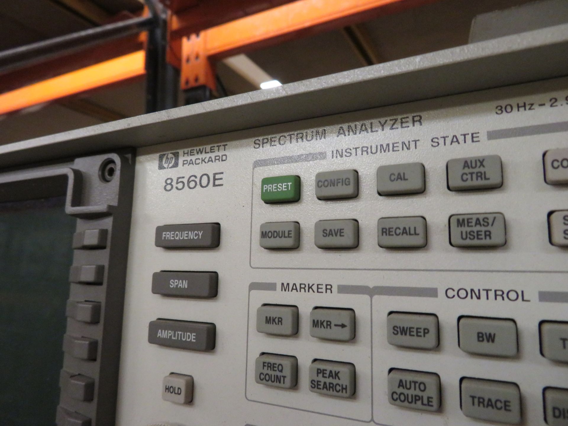 HP 8560E spectrum analyzer 30Hz - 2.9GHz - Image 3 of 5