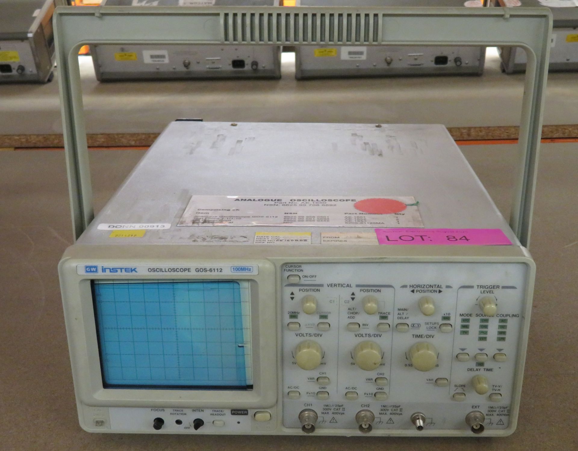 GW Instek oscilloscope GOS-6112 100MHz