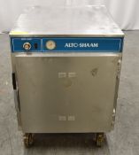 Alto-Shaam 750-S Heated Holding Oven 1000W.