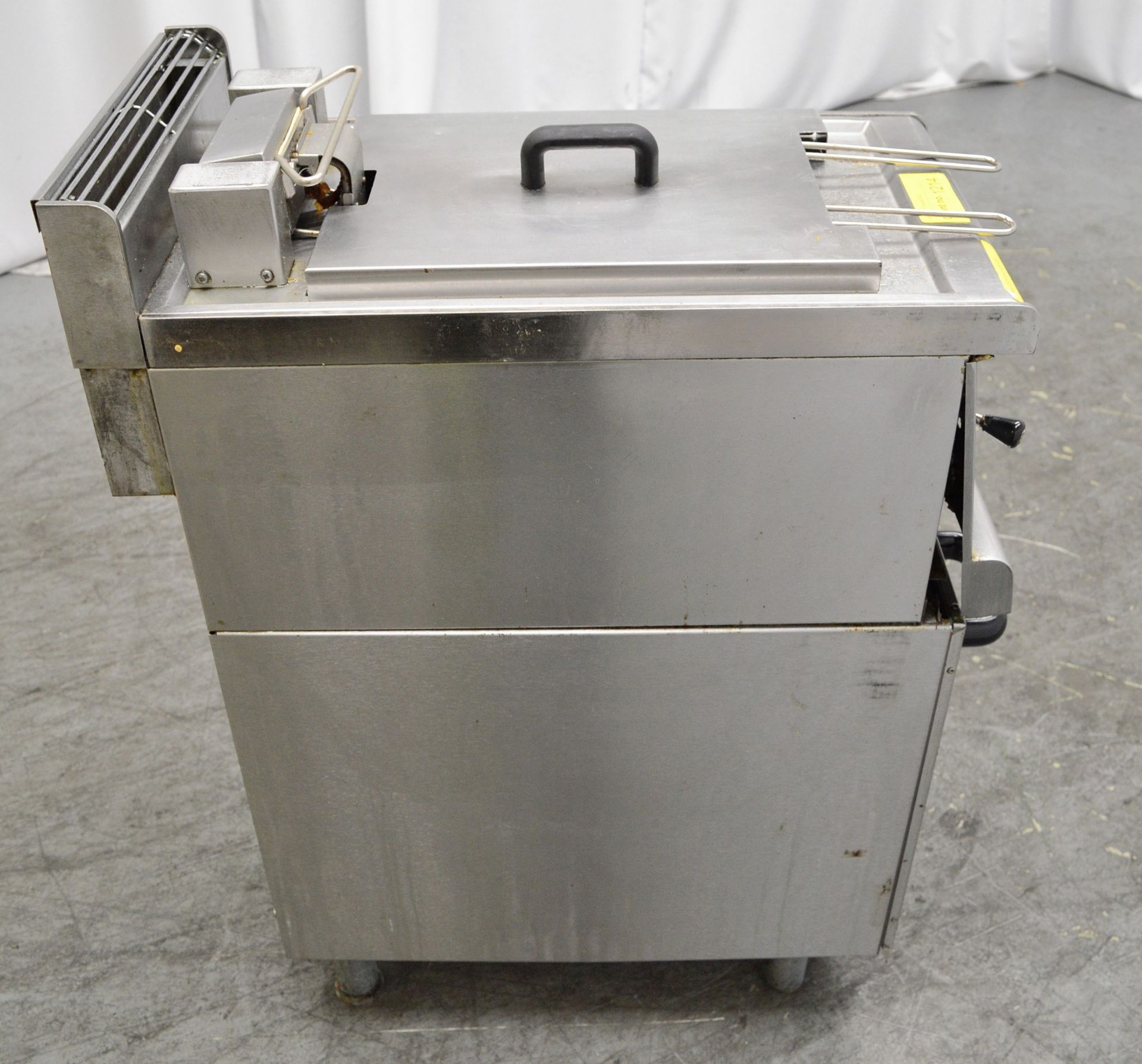 Falcon G35/61 Electric Double Fryer Single Phase. - Image 2 of 6