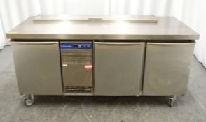 Electrolux RCDR3M30H 230V Refrigerator Counter 3 Doors W1750 x D700 x H880mm.