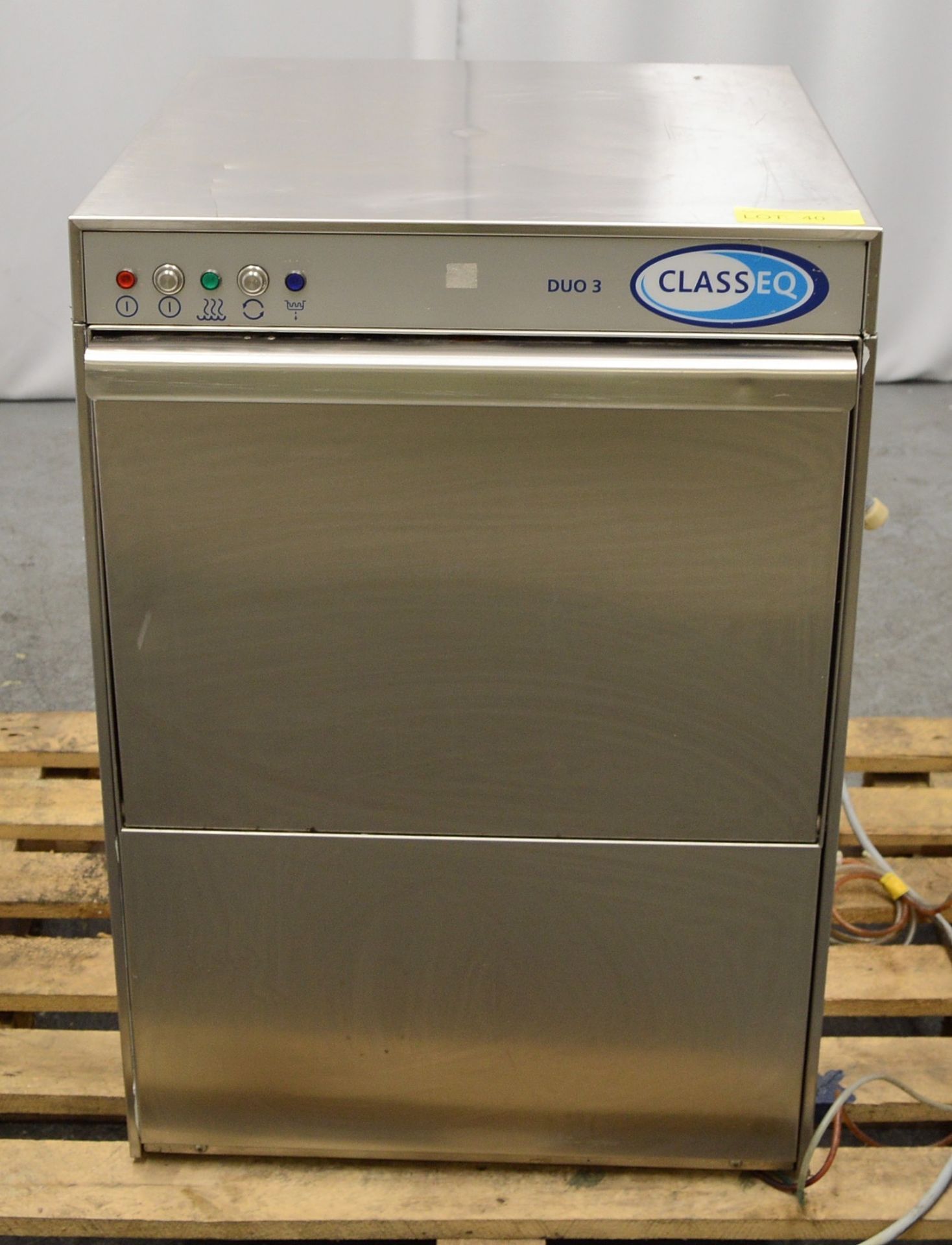 Class EQ DUO308 6.9kW Dishwasher.