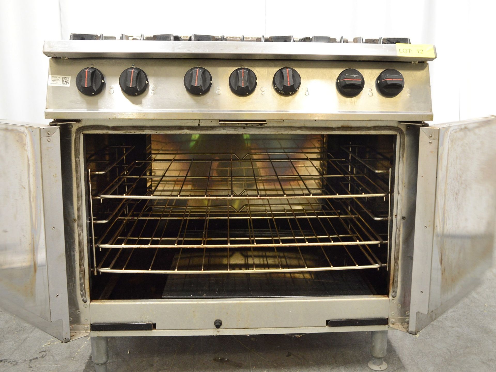 Falcon 6 Burner Gas Range 230V. - Image 6 of 7