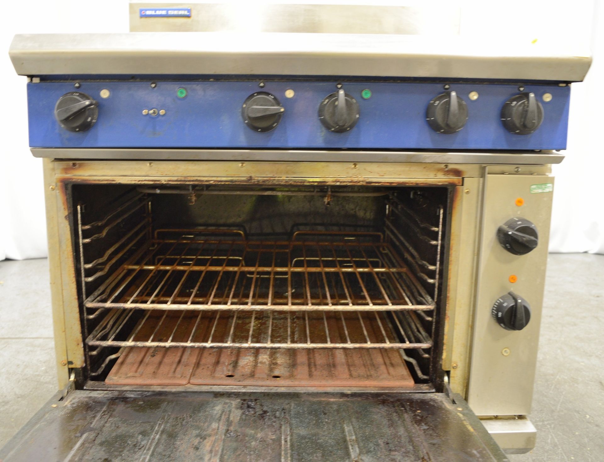 Blue Seal Electric Range 3 Phase. - Image 8 of 8