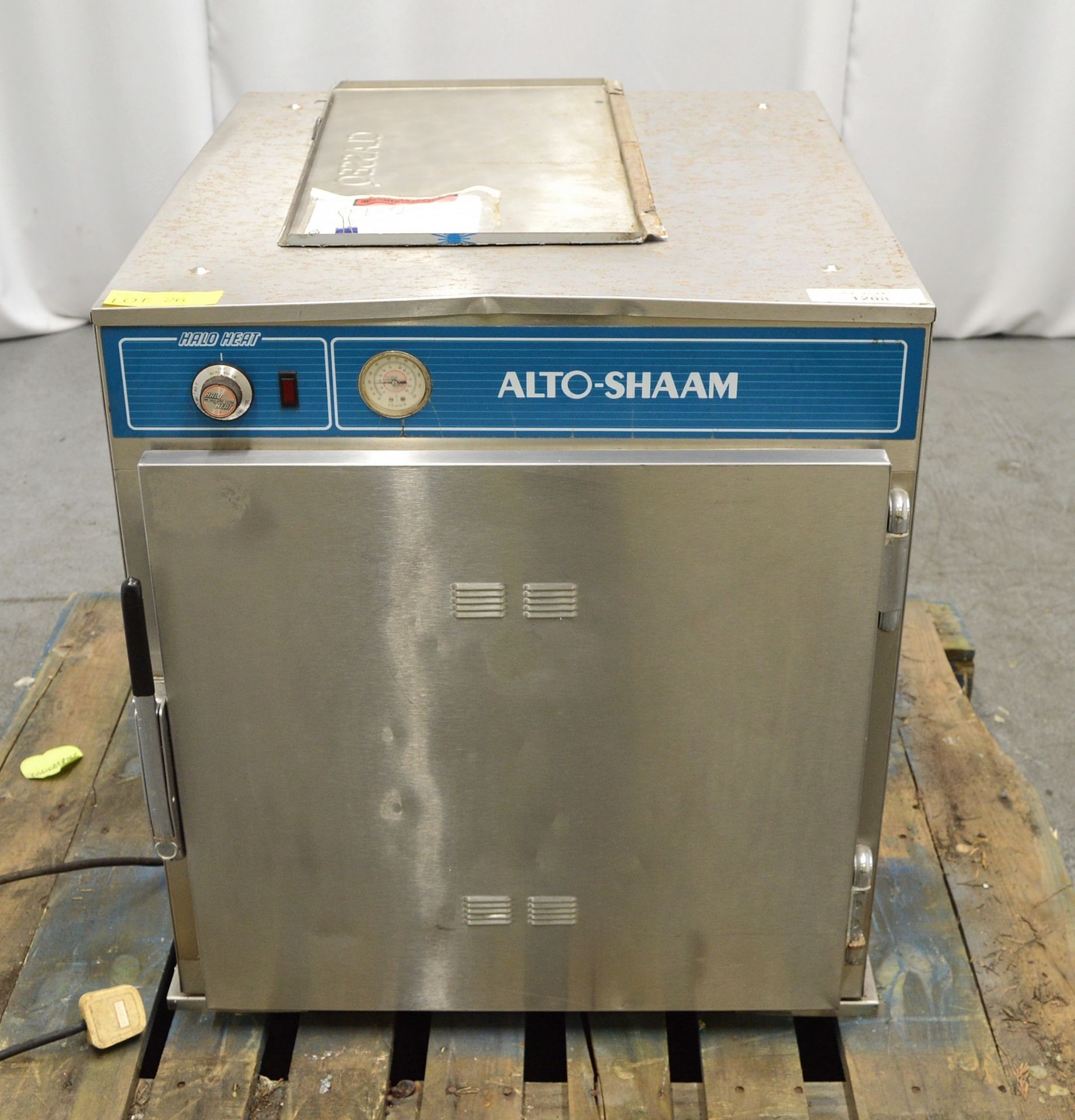 Alto-Shaam 750-S Heated Holding Oven 1000W.