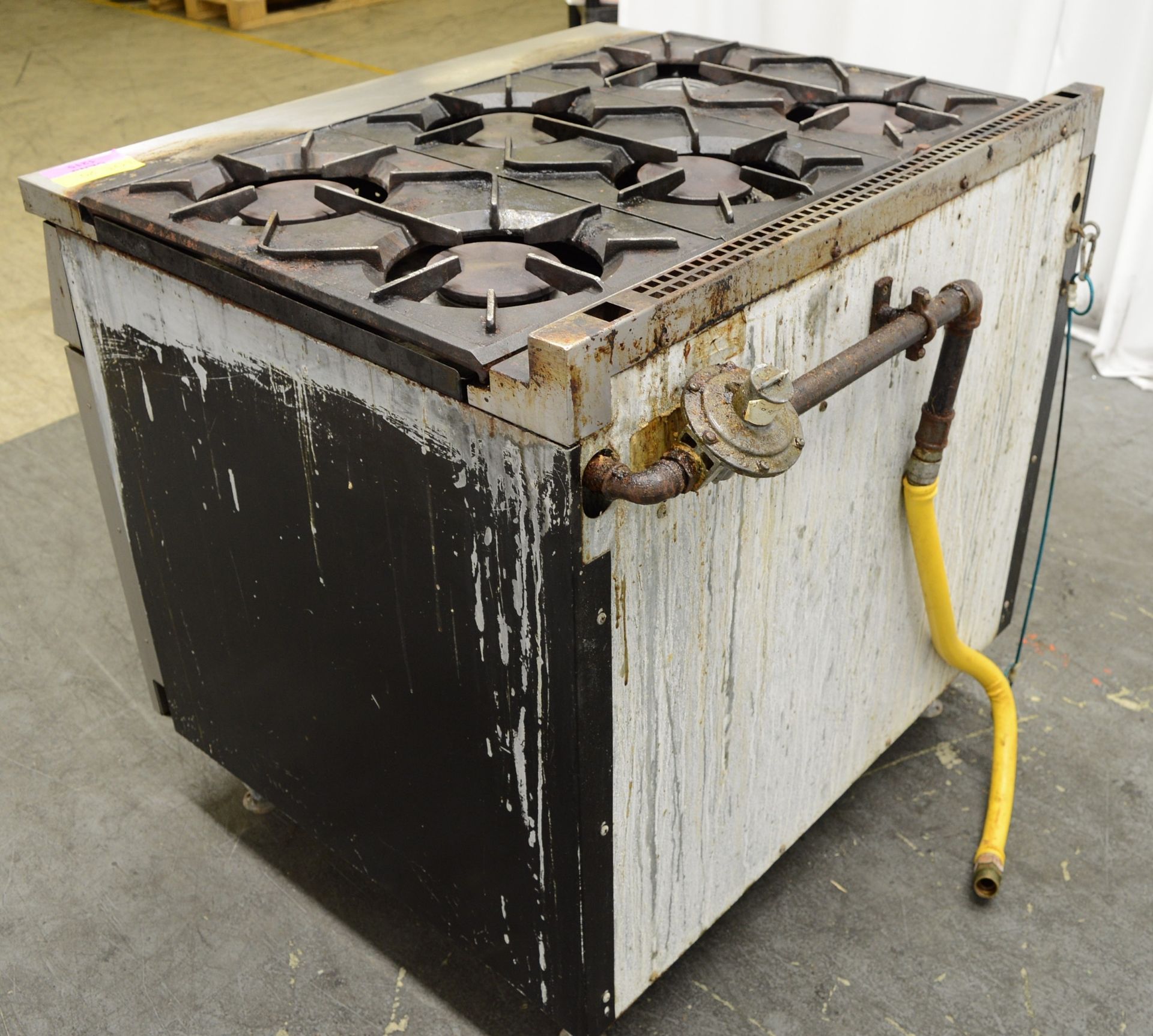 Falcon 6 Gas Burner Hob and Oven. - Image 4 of 7