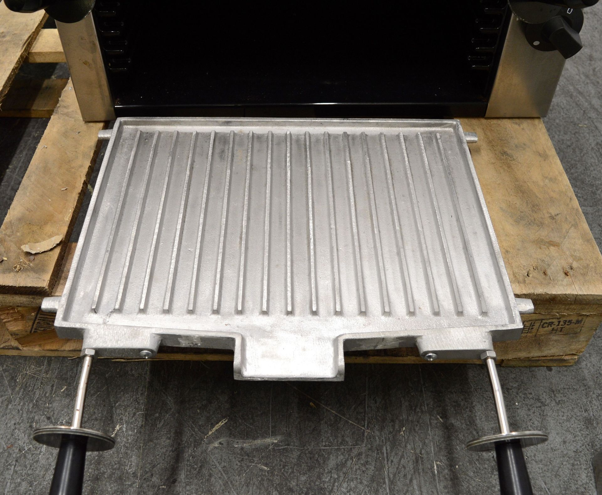 Moorwood Vulcan MV1 Gas Grill. - Image 6 of 6