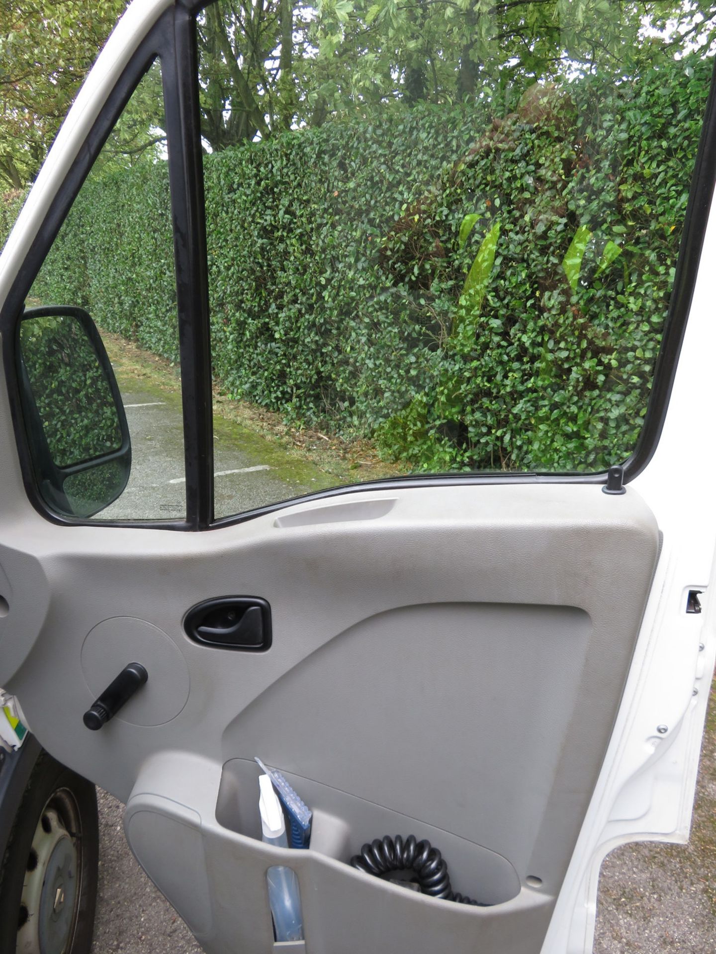 2006 Renault Master Converted Ambulance. Genuine Low Mileage. See description for full details. - Image 31 of 53