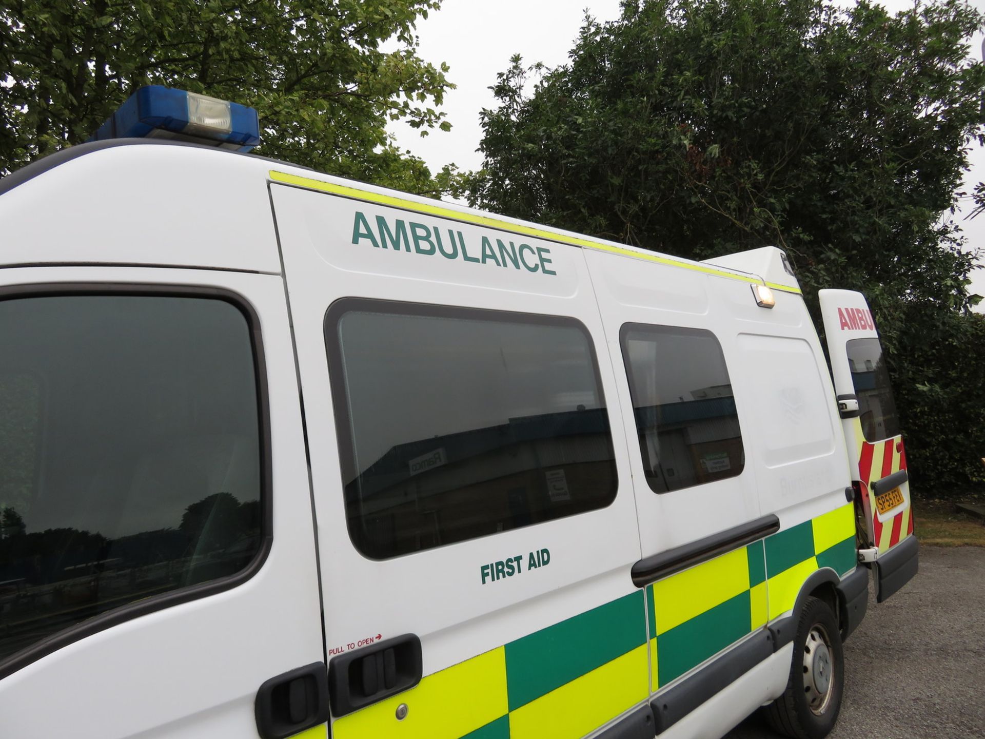 2006 Renault Master Converted Ambulance. Genuine Low Mileage. See description for full details. - Image 44 of 53