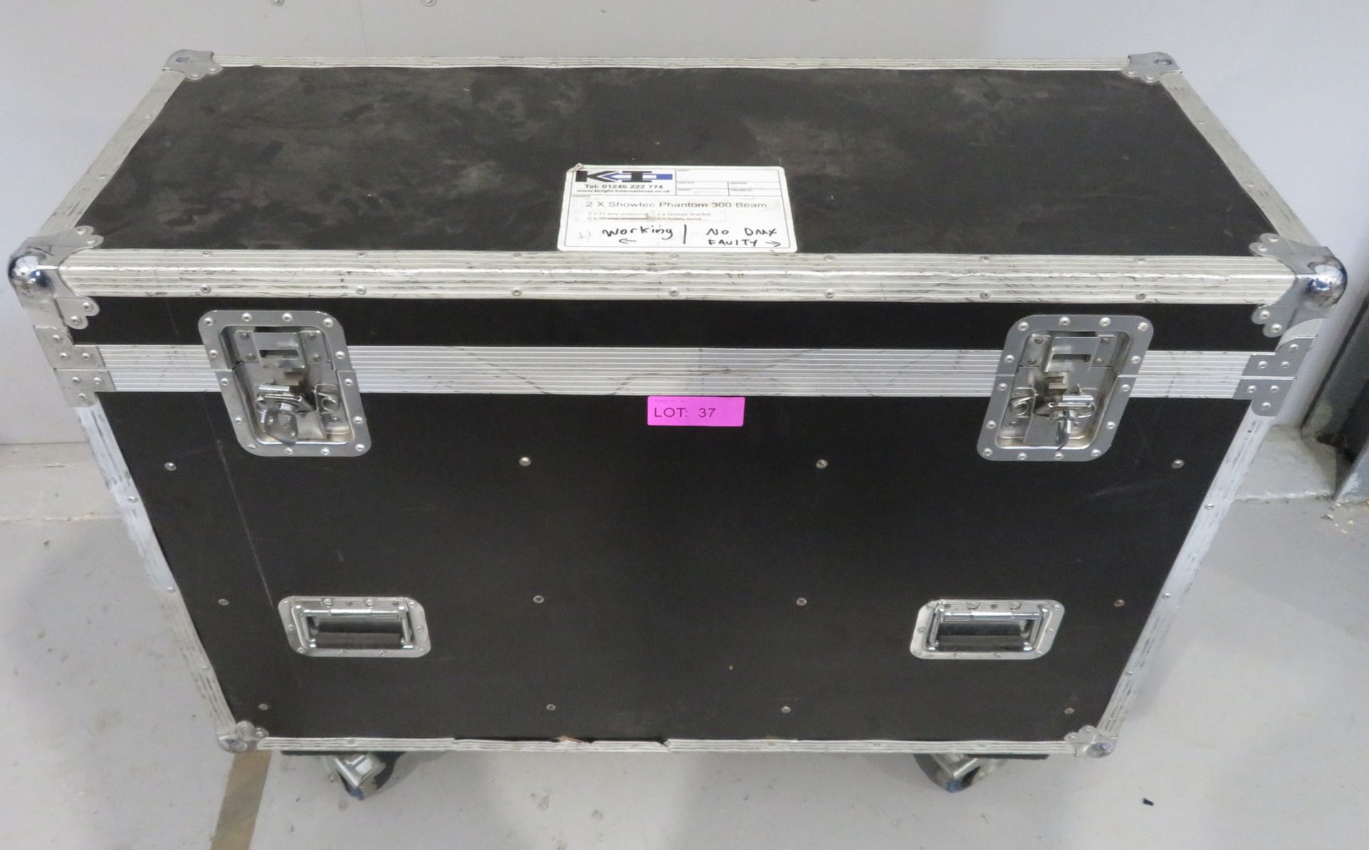 Pair of Showtec Phantom 300 Beams in flightcase. Includes hanging clamps and safety bonds. - Image 9 of 9